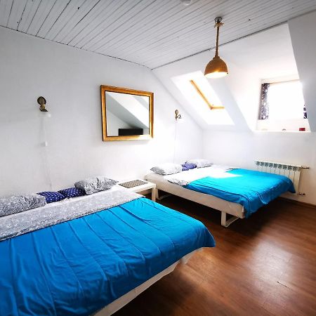 Meridian Apartment ไคลเพดา ภายนอก รูปภาพ